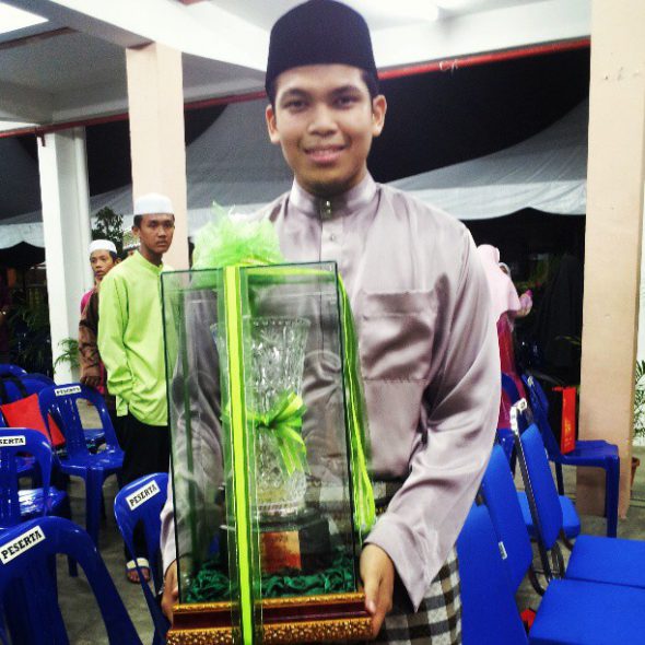 Fakhrul Juara Tilawah Al-Quran Peringkat Negeri Kedah. Sumber gambar: Facebook Fakhrul.