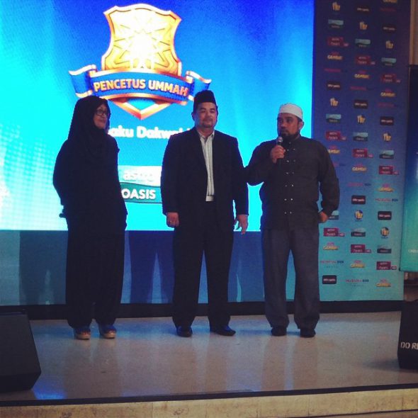 urabbi Pencetus Ummah Musim Ke-2. Dari kiri Fauziah Nawi, Ustaz Tarmizi dan Ustaz Haslin